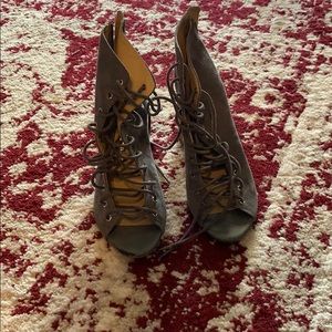 Chinese laundry heels